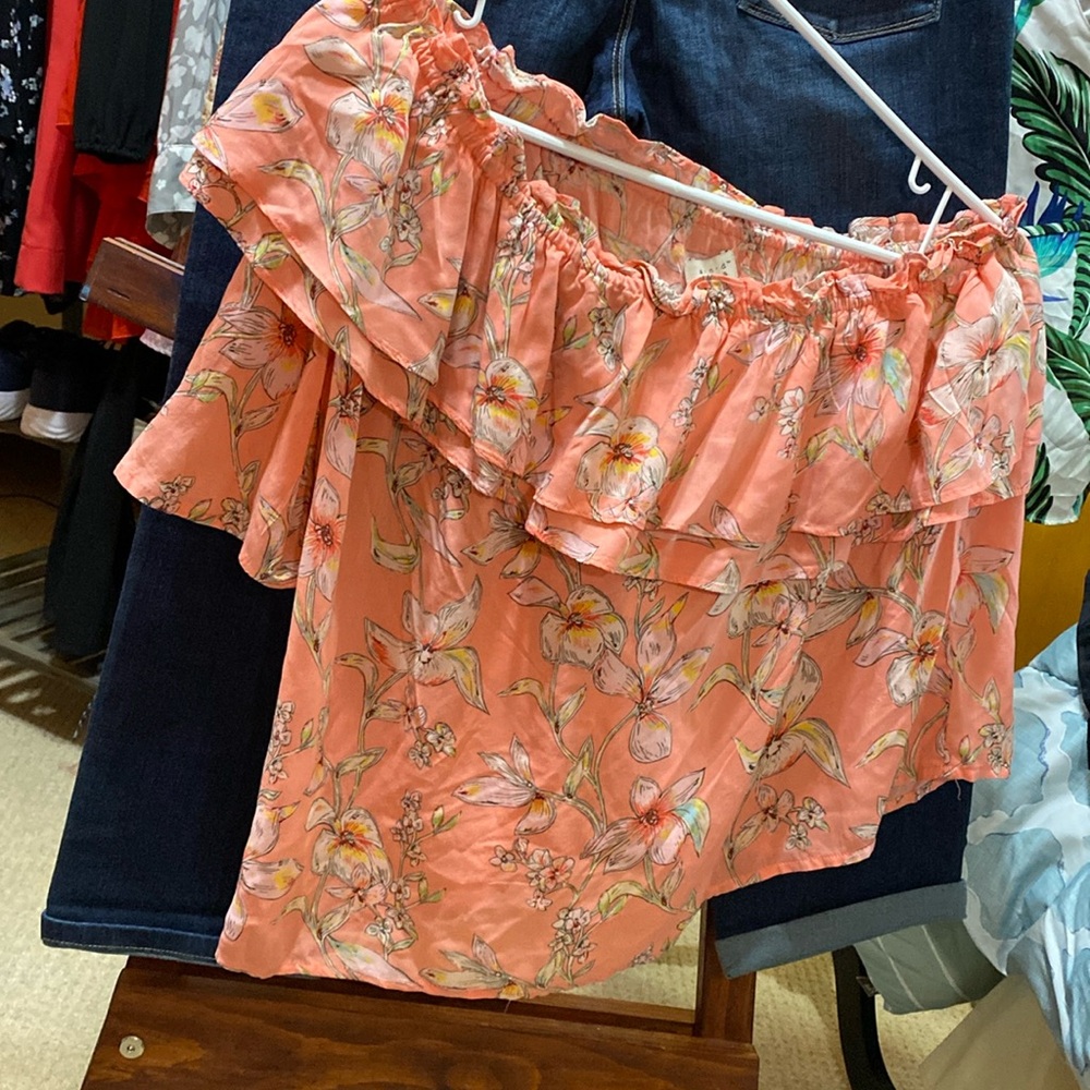 Peach Flower Top